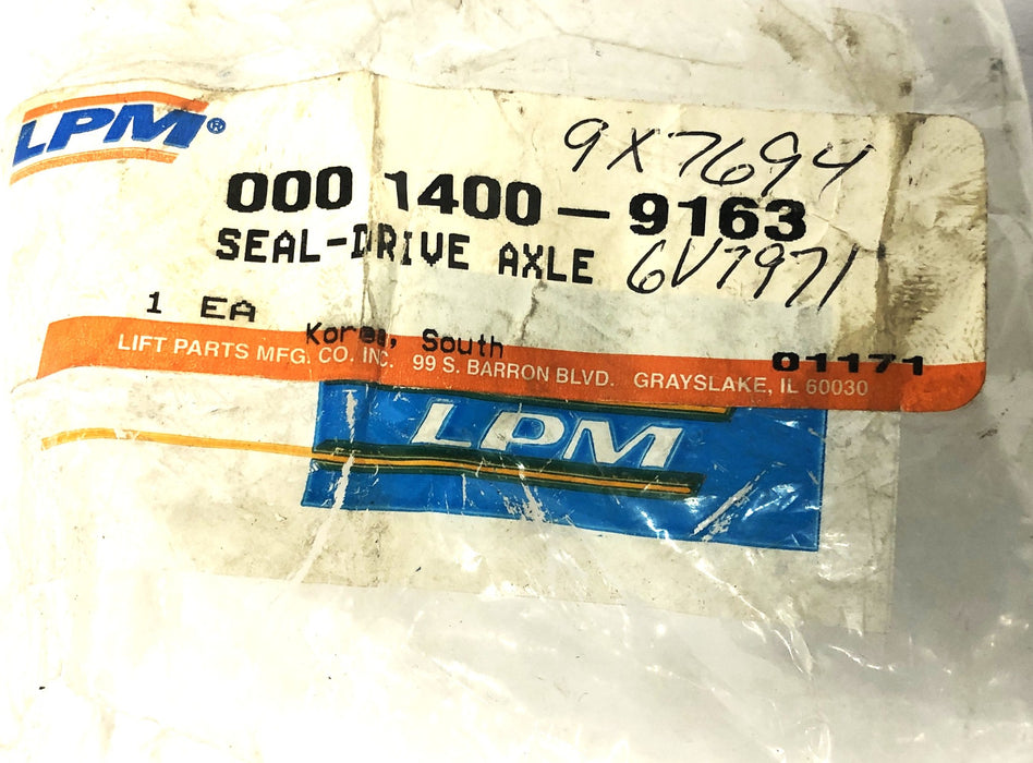 LPM Drive Axle Seal 1400-9163 NOS