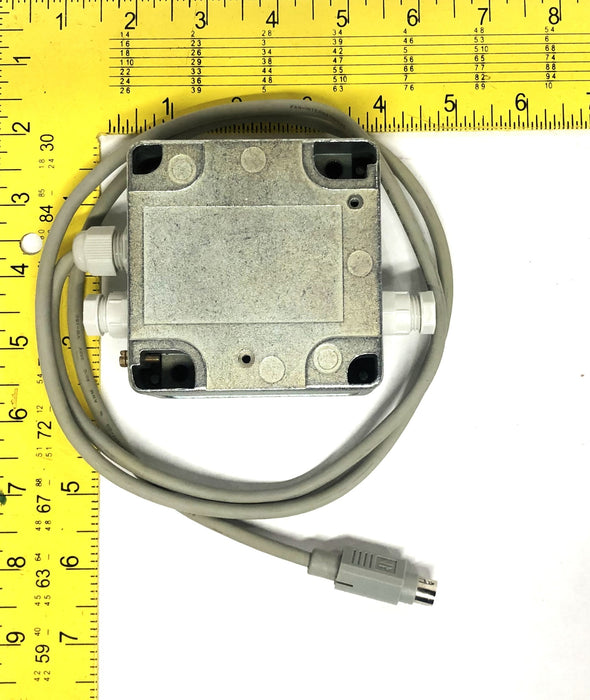 Schneider Electric Uni-Telway Terminal Isolation Box TSXPACC01 NOS