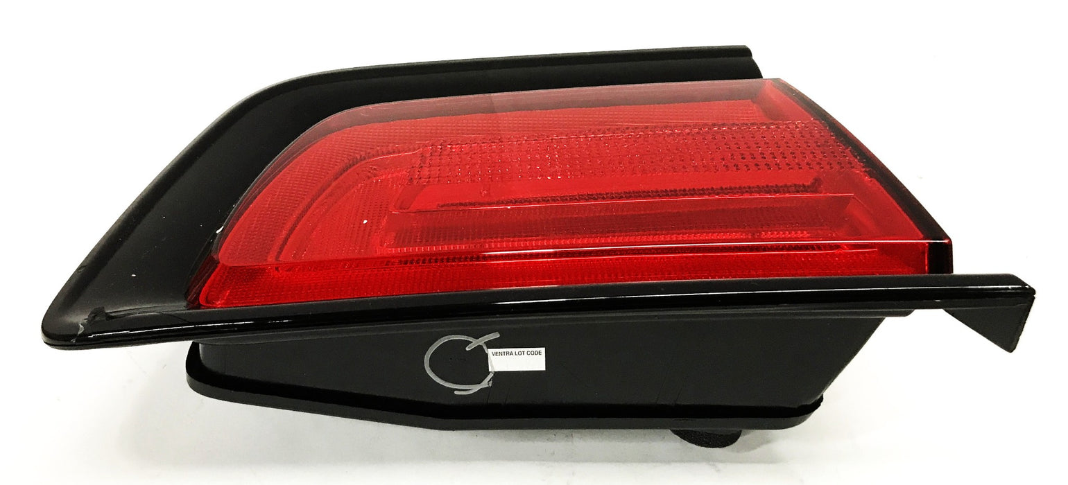 Mopar Dodge Left Tail/Turn/Stop Light Assembly 57010415AF NOS