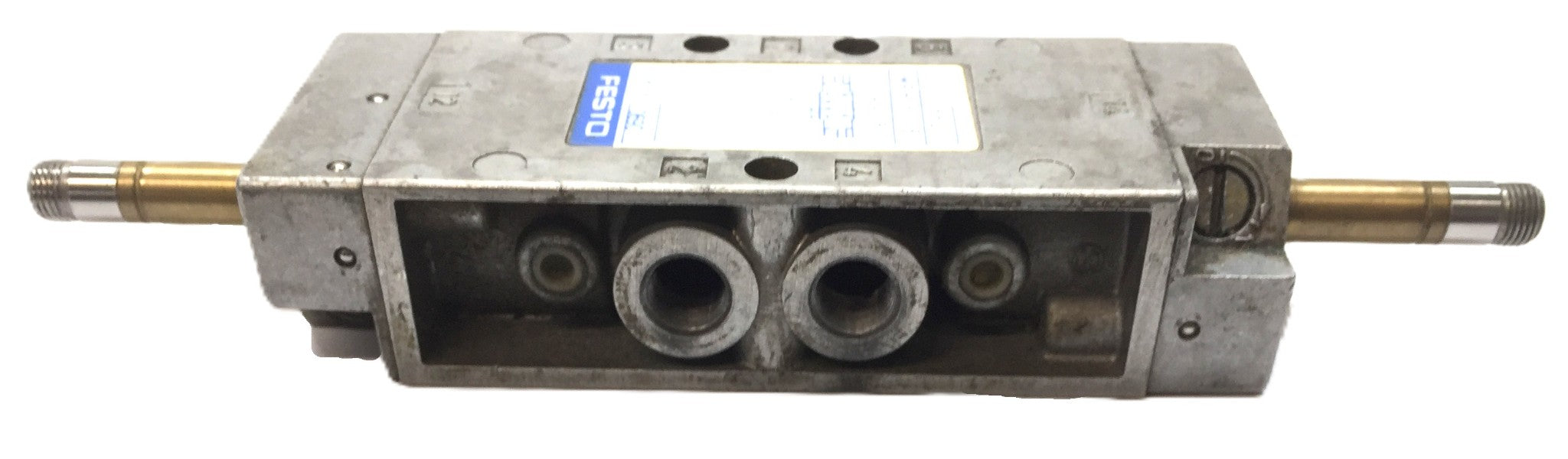 Festo Series:0690 8 bar/1-116 psi Solenoid Valve JMFH-5-1/8 (8820) USED