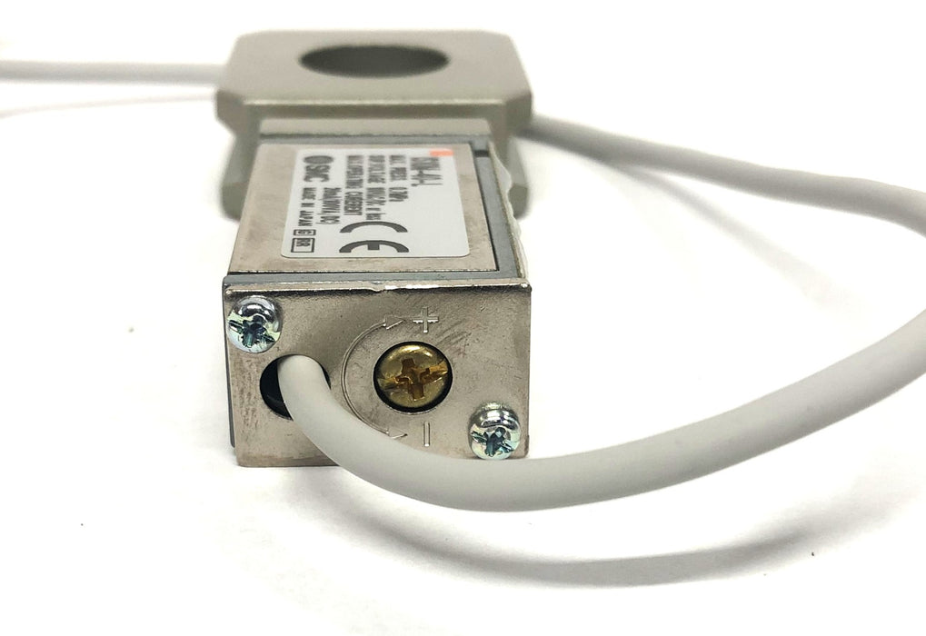 SMC Pressure Switch IS10M-40-L (ISW41) NOS