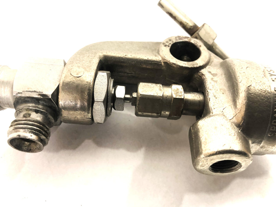 Spraying Systems Co Auto Jet Spray Gun Square Attachment 22AUH USED