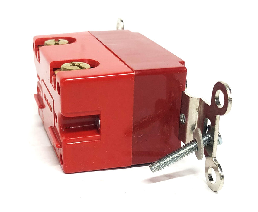 Hubbell 20A 120-277VAC Single Pole Barrel Key Locking Switch HBL1221RKL NOS
