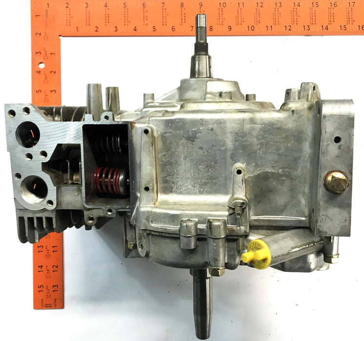 Briggs & Stratton Short Block No Shield Short 5/8 8 HP NOS