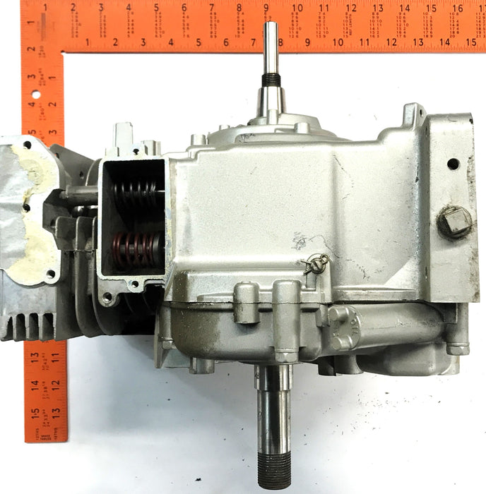 Briggs & Stratton Short Block 5/8 Thread 8 HP NOS