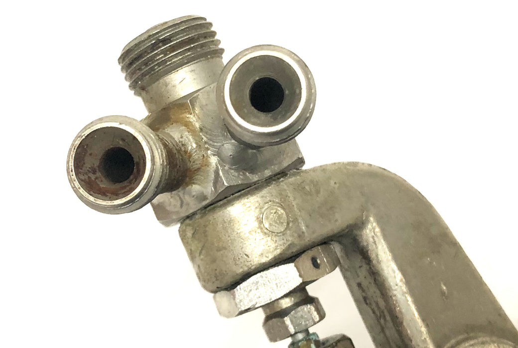 Spraying Systems Auto Jet Spray Gun With Dual Input 22AUH USED