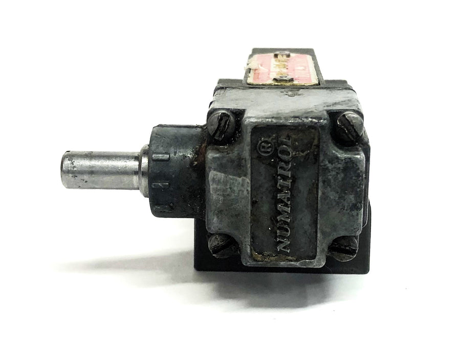 Numatics Pneumatic Limit Valve LR3-0201 USED
