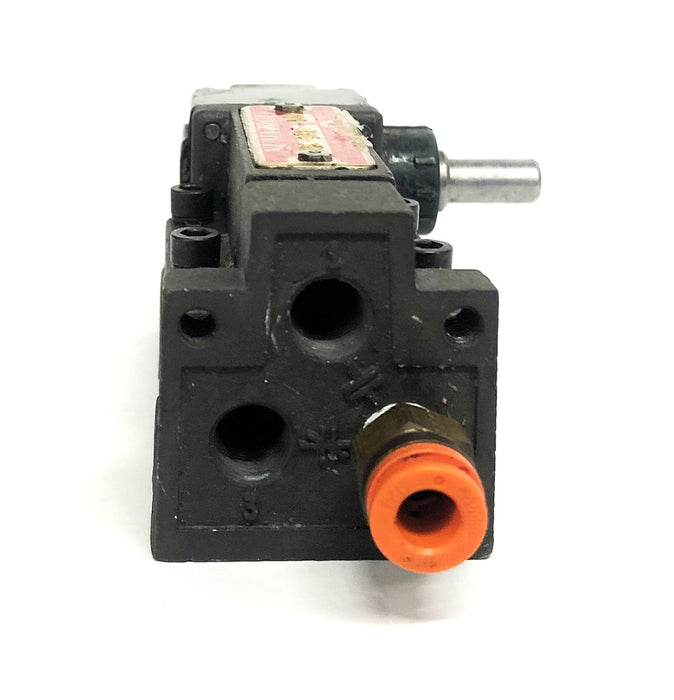 Numatics Pneumatic Limit Valve LR3-0201 USED