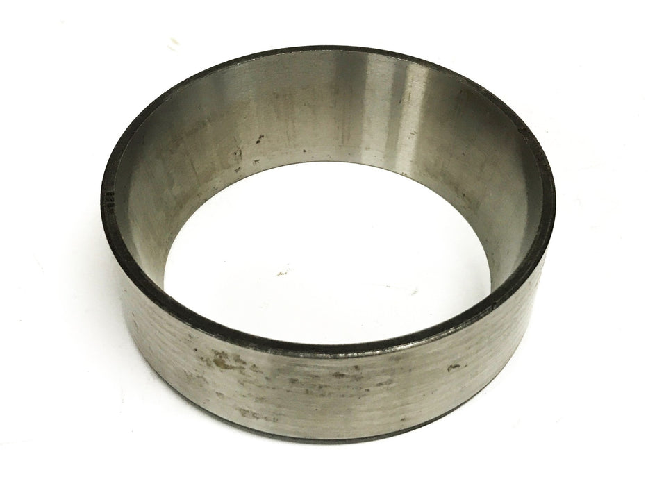 Gilliam Tapered Roller Bearing Cup 4526 [Lot of 2] NOS
