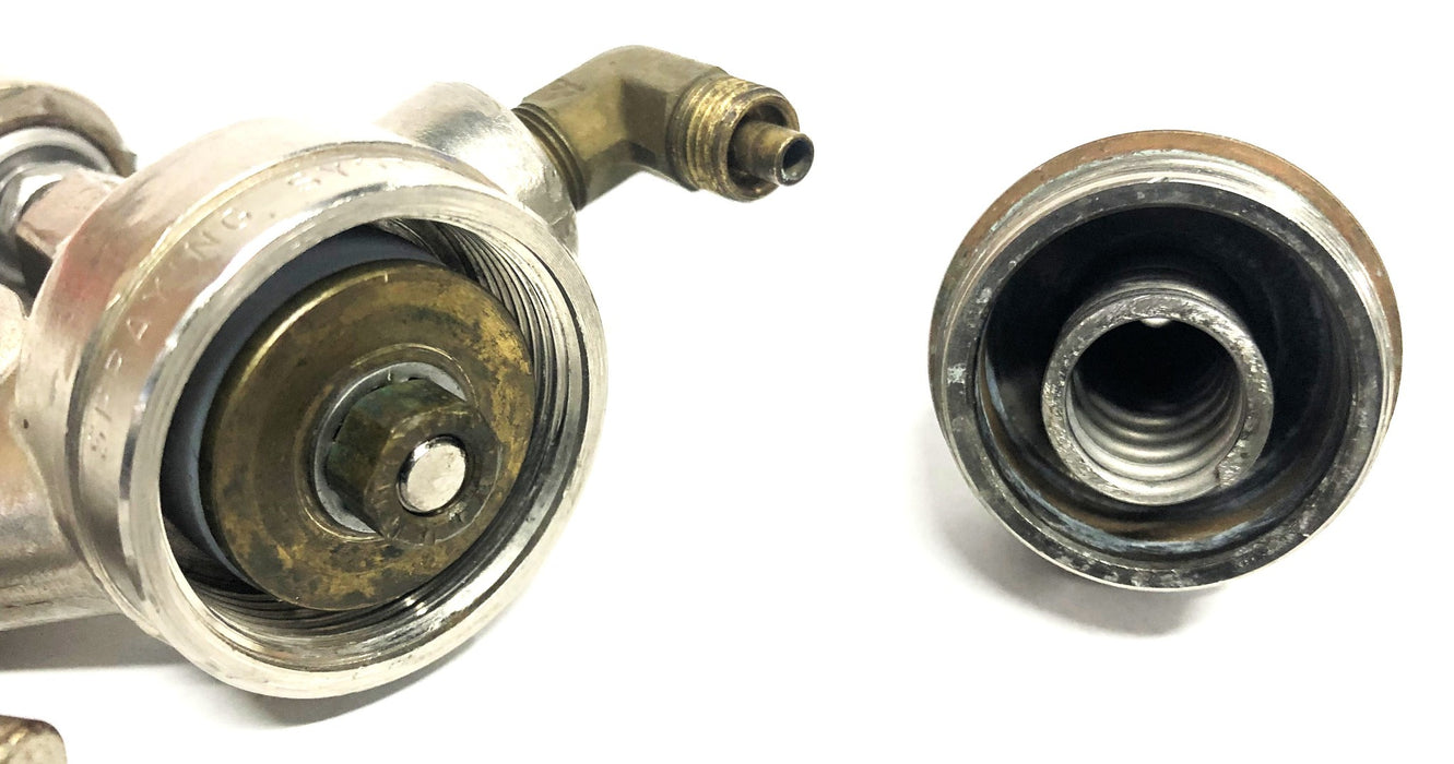 Spraying Systems Auto Jet Spray Gun With Brass Elbow Fitting 22AUH USED