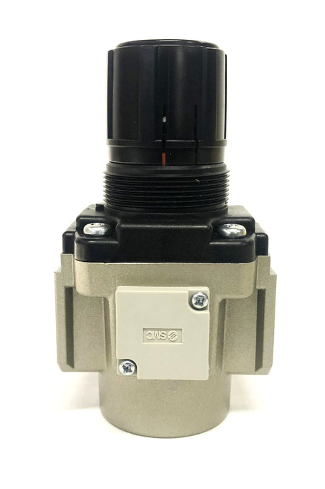SMC 1/2 Inch Pressure Reducer AR40-F04 NOS