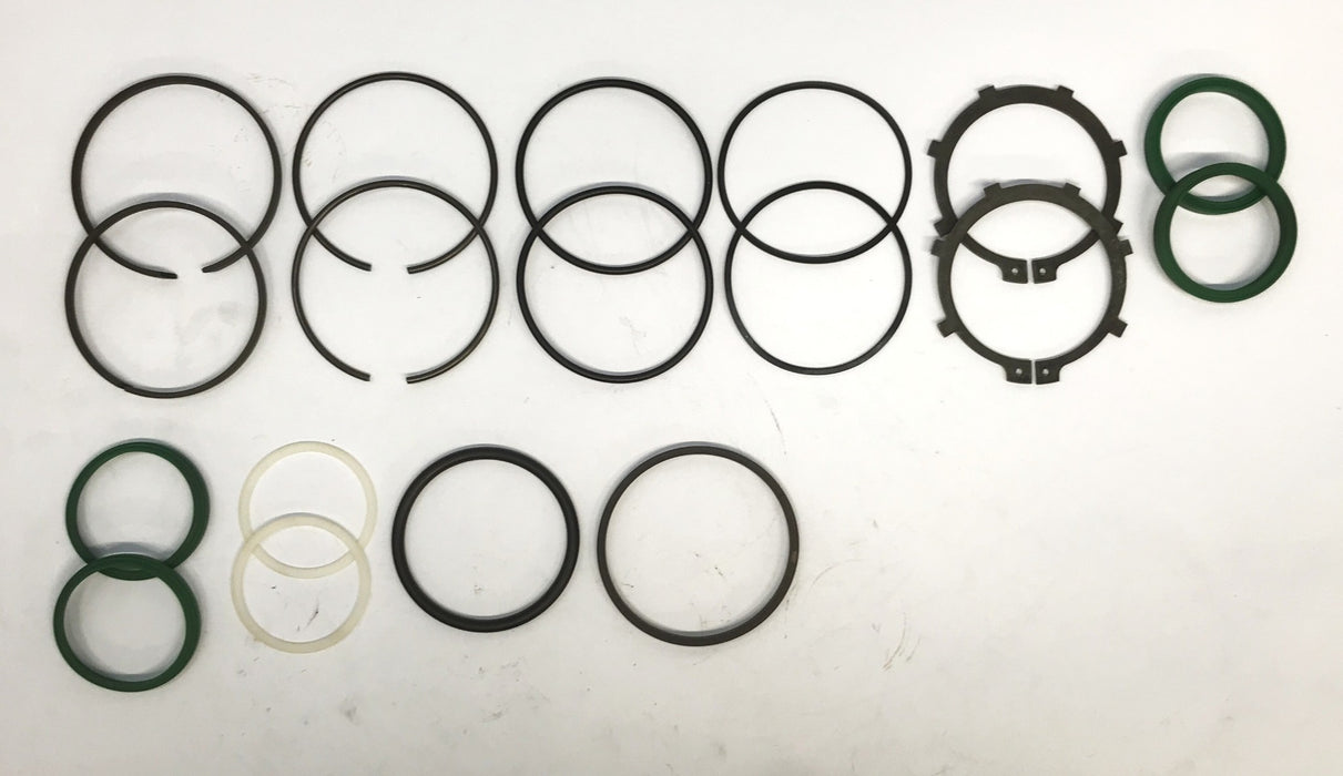 Clark Forklift 18-Piece Steering Cylinder Seal Kit 841573 NOS