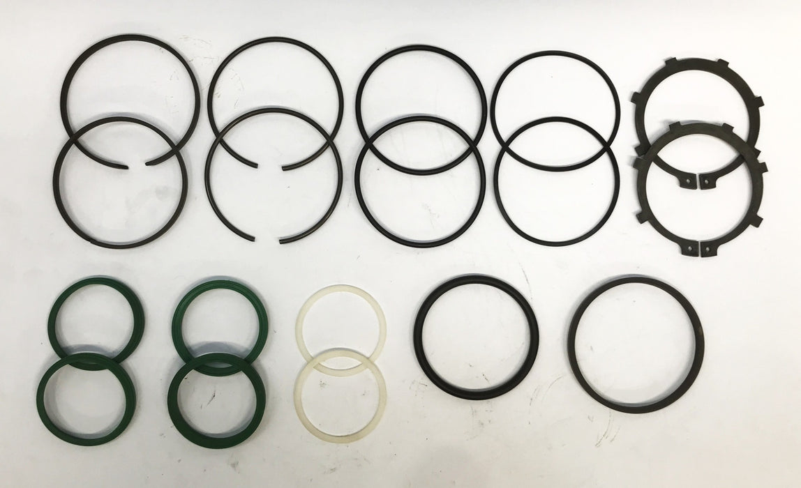 Clark Forklift 18-Piece Steering Cylinder Seal Kit 841573 NOS