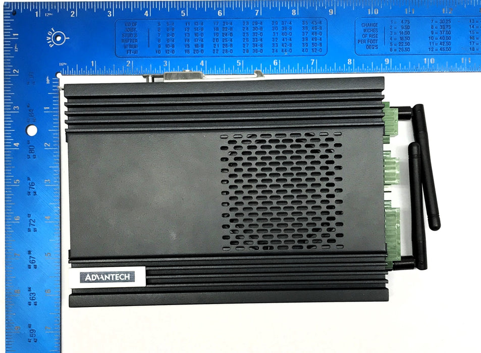 Advantech Fanless Industrial Edge Controller UNO-148V2 (UNO-148-D33BA) NOS