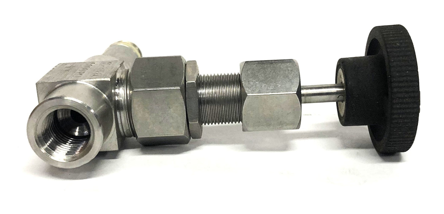 Whitey 5000PSI WOG Needle Valve With Fitting SS-31RF4 USED