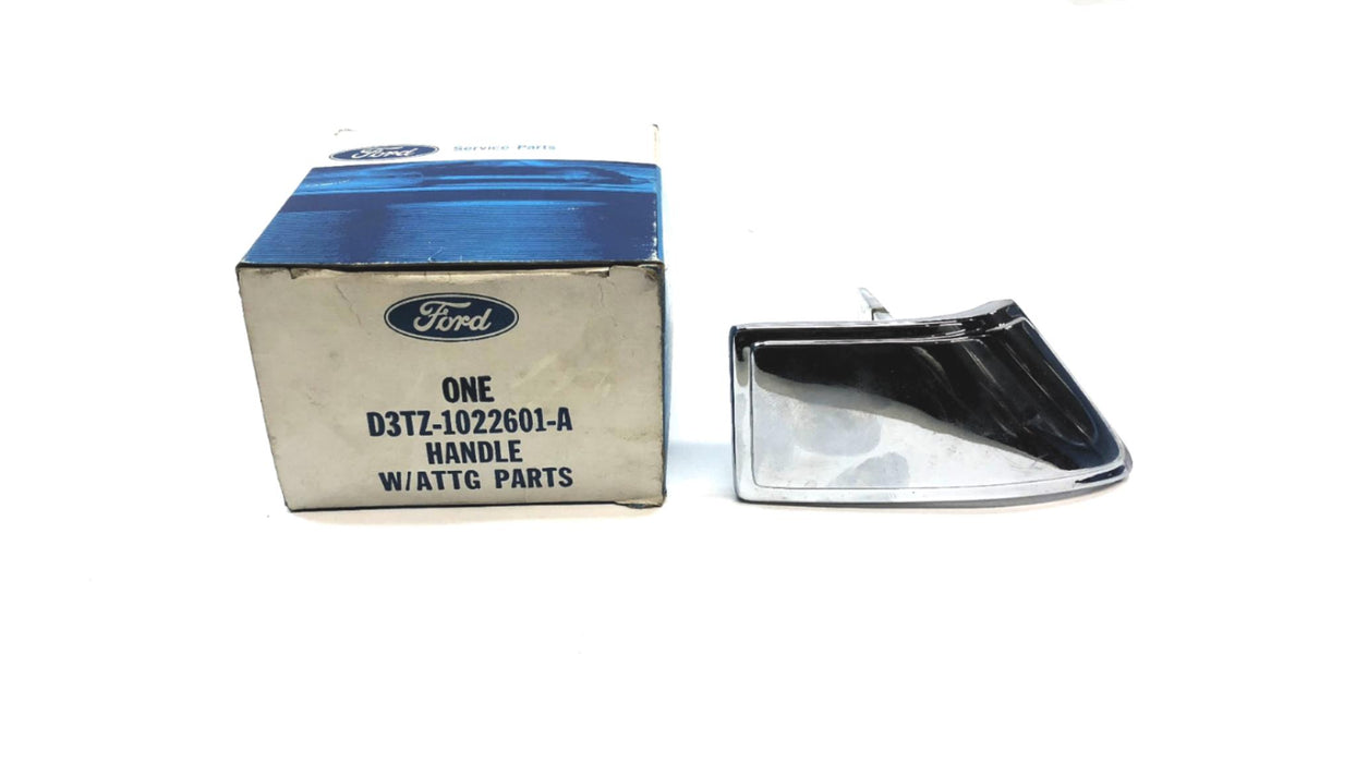 Ford LH Interior Door Handle D3TZ-1022601-A NOS