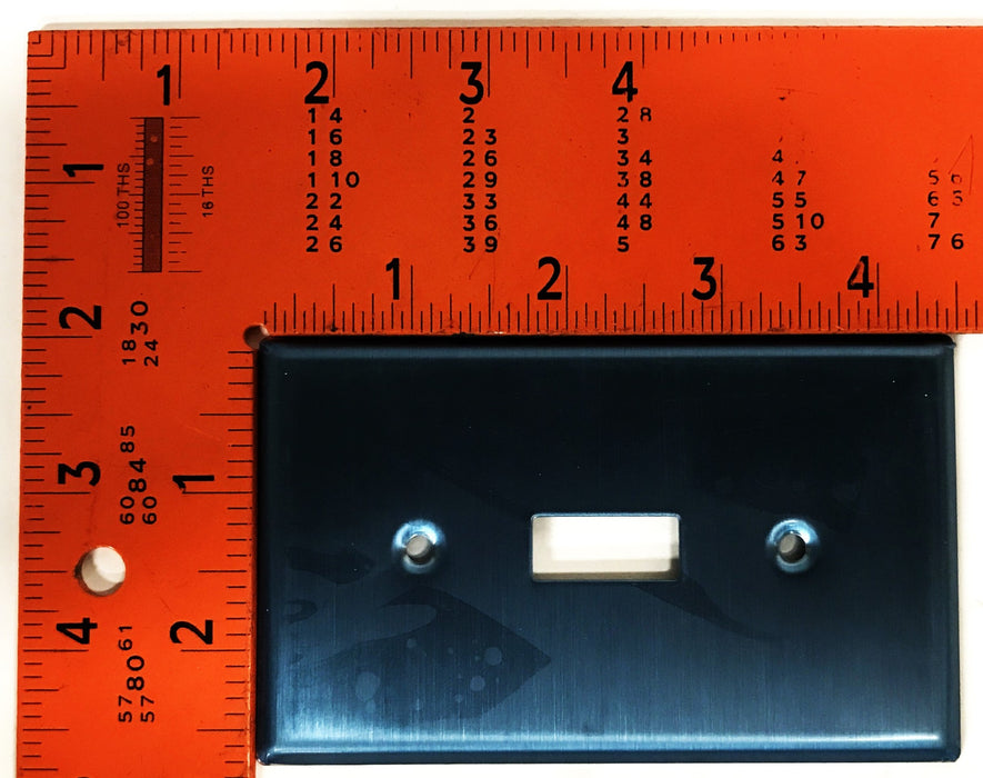 Leviton Stainless Steel Toggle Switch Cover Plate 104-84001-40 [Box of 20] NOS