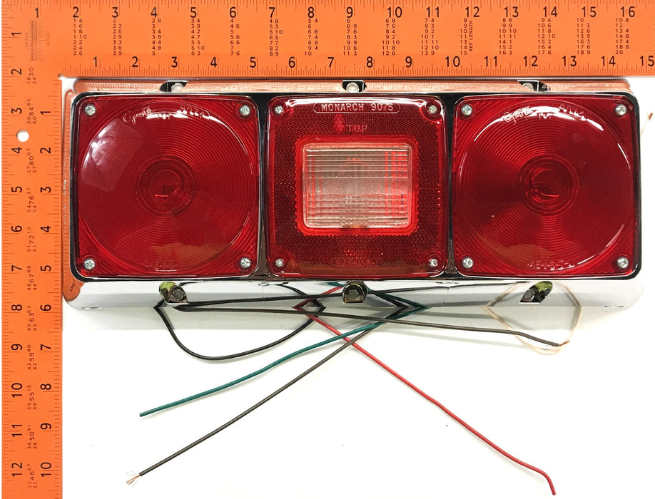 Grote Taillight 52082 NOS