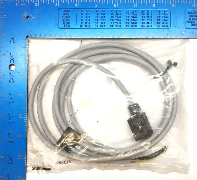 Festo Series: H713 Plug Socket w/Cable KMV-1-24D-2,5-LED (30939) NOS