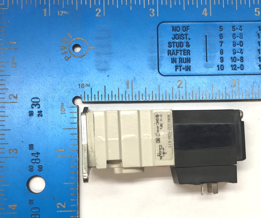 GED Integrated Solutions Solenoid Valve NVKF332-5D0-01T (200-0772) NOS