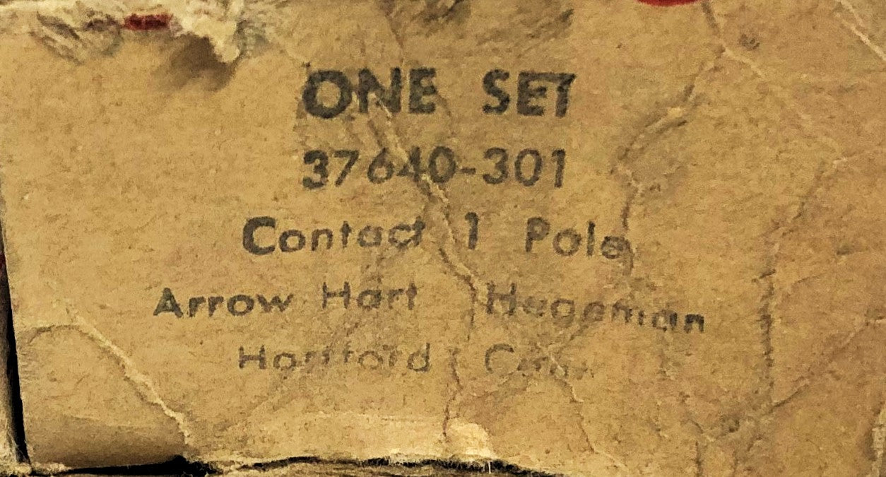 Arrow-Hart 1 Pole Contact Set 37640-301 NOS