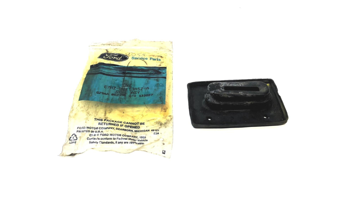 Ford Rubber Cover Seal E7HZ-80113A52-A NOS