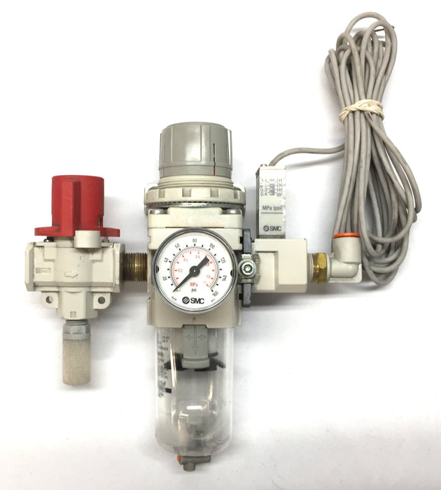 SMC Pneumatic Filter Regulator Assembly AW30-N03-Z-A (IS10E-30N03-PZ-A) USED