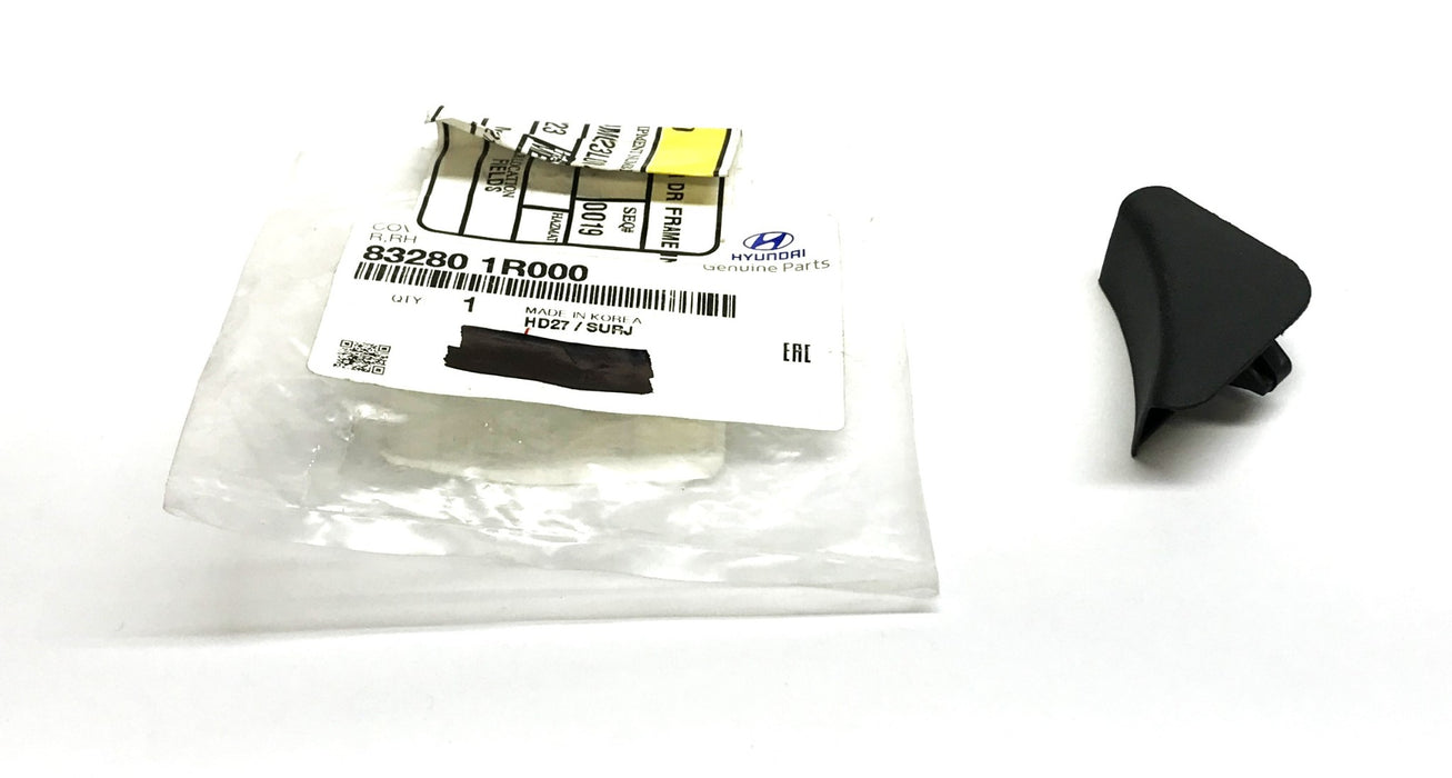 Hyundai Rear Right Inner Door Frame Cover Trim 83280-1R000 NOS