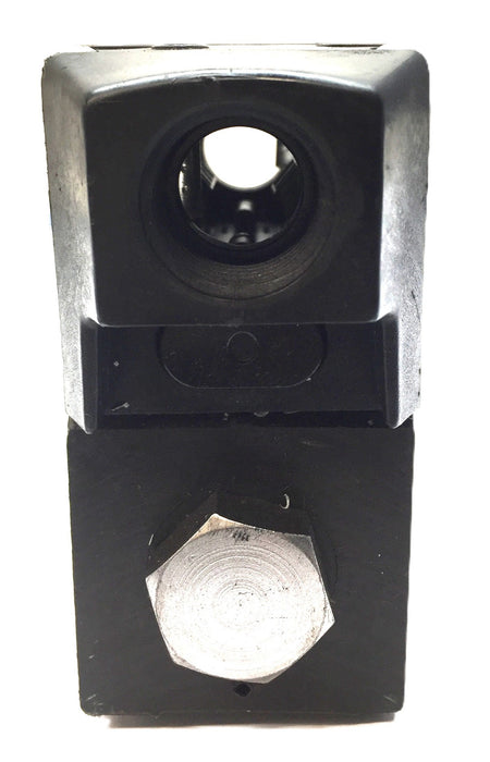 Continental Solenoid Operated Directional Valve VSD03M-1A-GB-70L-C USED