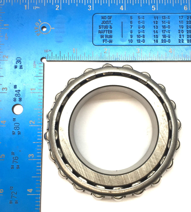 Unbranded Tapered Cylindrical Roller Bearing Cone 3977 NOS