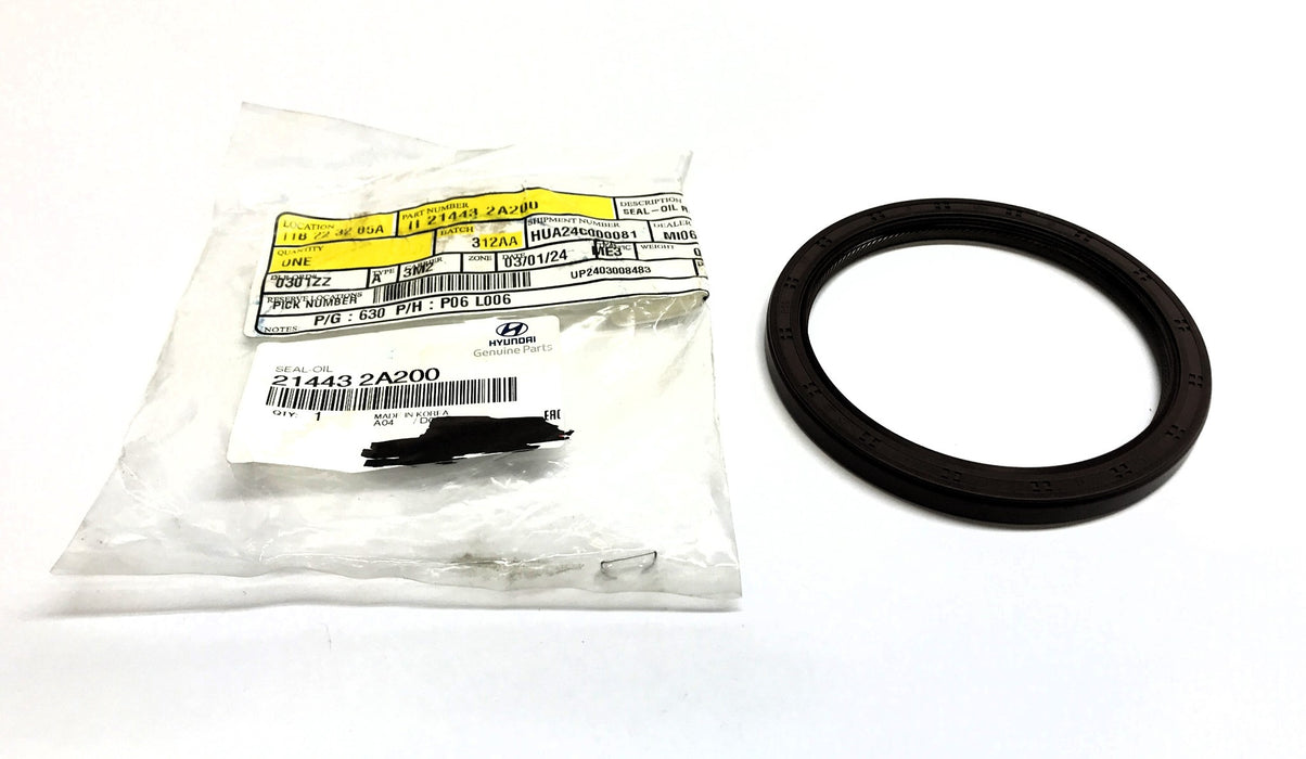 Hyundai Rear Engine Crankshaft Oil Seal 21443-2A200 NOS