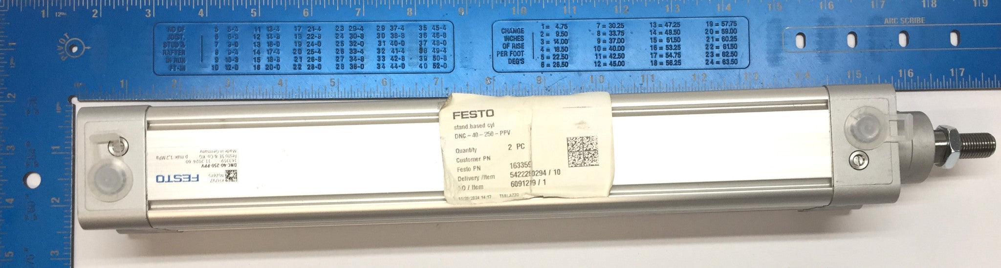 Festo Series: 11-2024:60 Pneumatic Cylinder DNC-40-250-PPV (163359) NOS