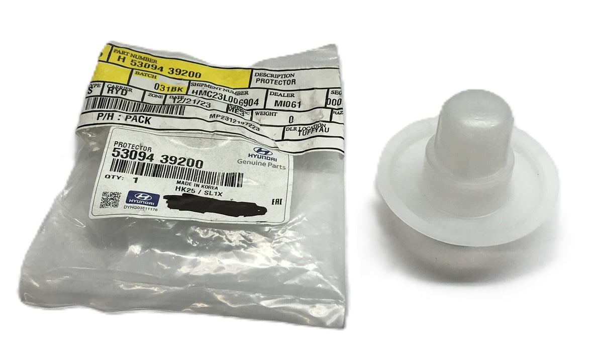 Hyundai Axle Seal Protector 53094-39200 NOS