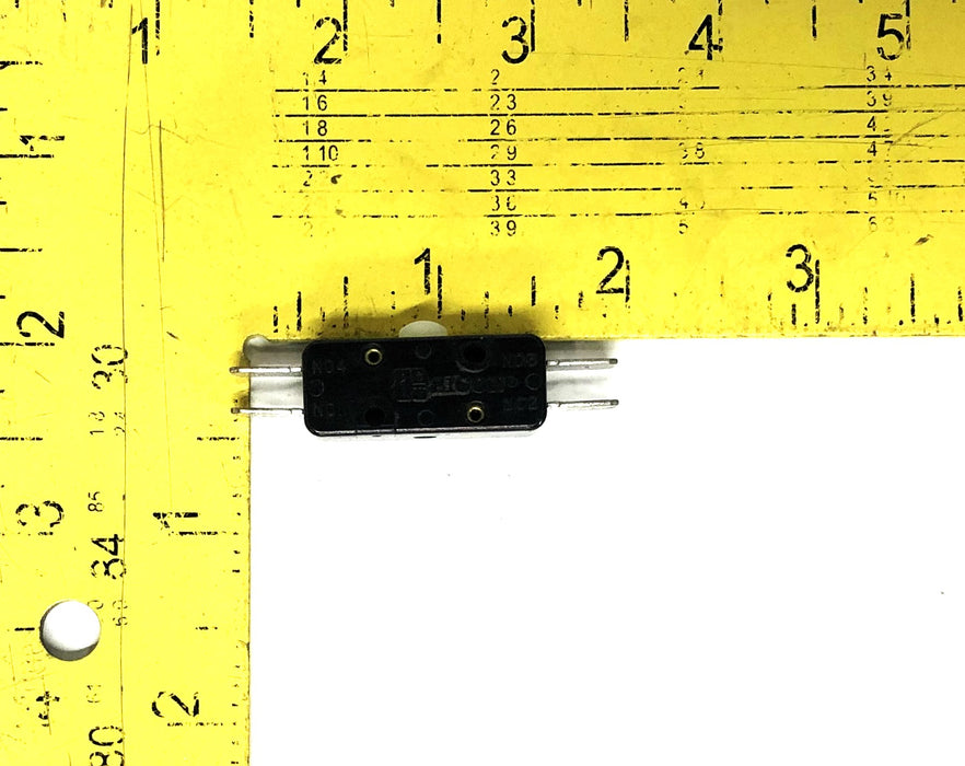 Licon 1/2HP 125VAC 3/4HP 250VAC 10A Microswitch 11-504 NOS