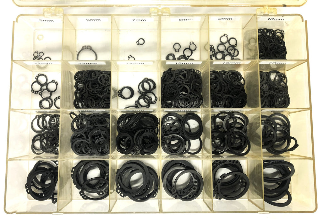 Unbranded External Retaining Rings Assorted Sizes With Case NOS