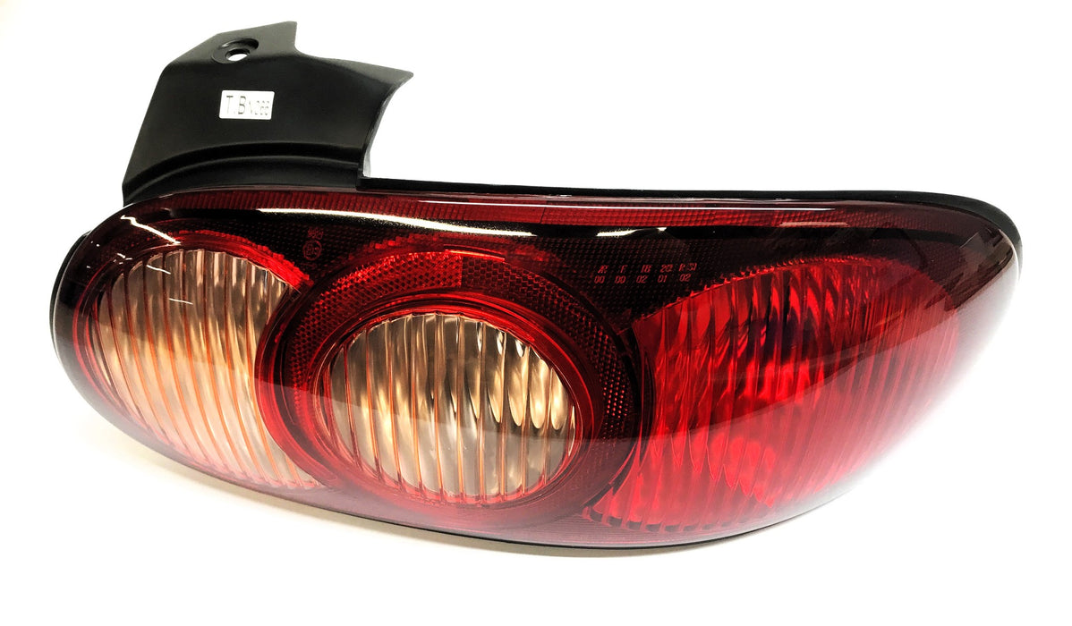 Mazda Rear Right Hand Tail Lamp Assembly N066-51-170 NOS
