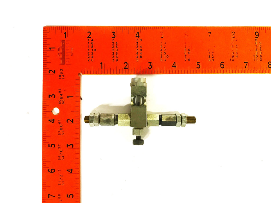 Unbranded 1/8 inch Oiler Dripper Tee with Side Fittings NOS