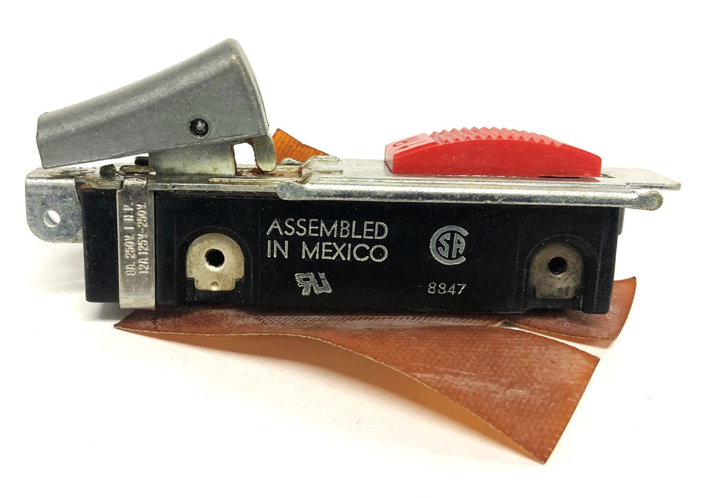 Unbranded 8A 250V 1HP 12A 125-250V Switch 8847 (80540-1) NOS