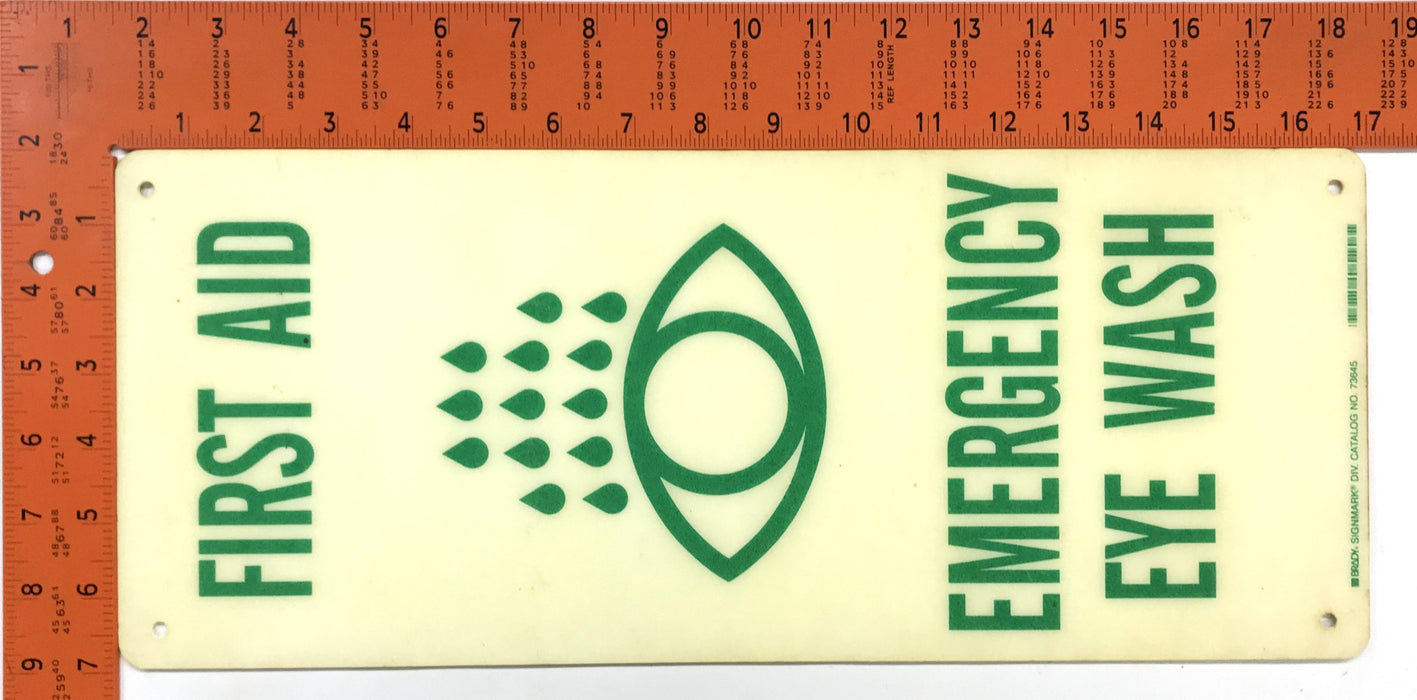 Brady First Aid Emergency Eye Wash 73645 NOS