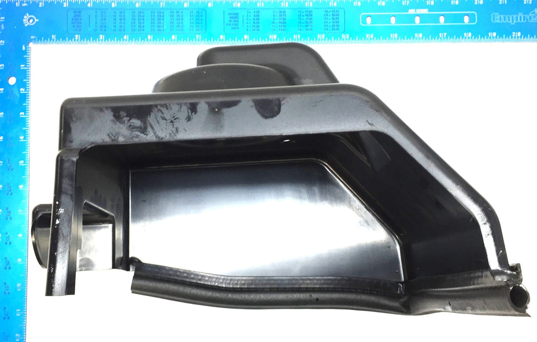 Thomas Slush Cover for Air Crossing Arm Base with Gasket 028177 NOS