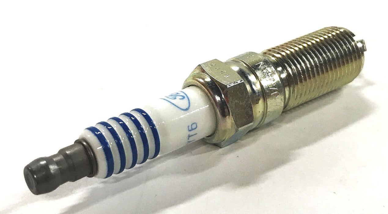 Motorcraft Ford Spark Plugs SP-589 [Lot of 8] NOS