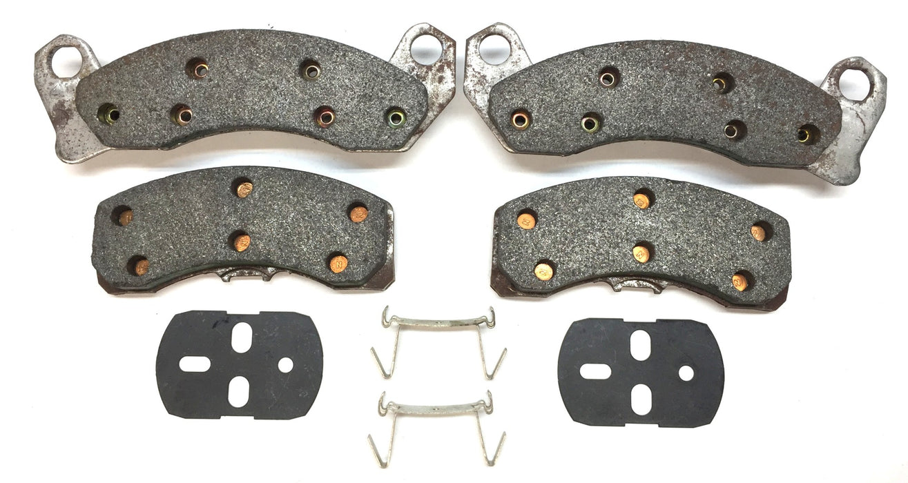 Ford Motor Company Front Disc Brake Pad Set F0AZ-2001-A NOS