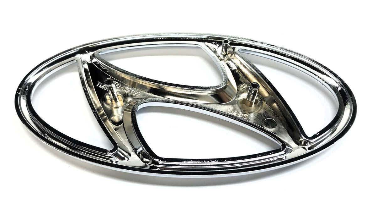 Hyundai Grille Emblem 86300 S2100 NOS