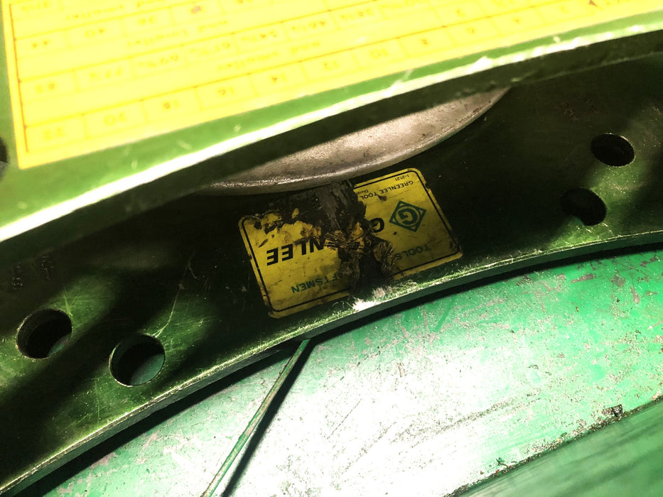 Greenlee 1/2 Thru 2 Inch One Shot Hydraulic Bender 880 USED