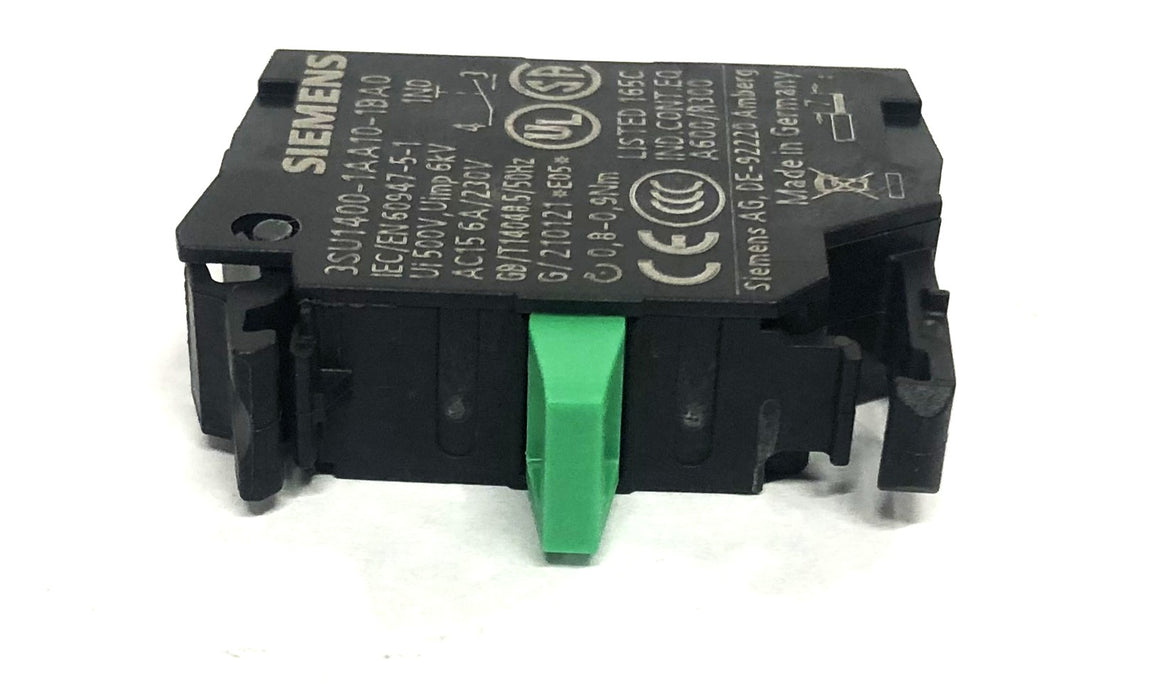 Nilfisk Green Pushbutton Assembly 4089101022 NOS