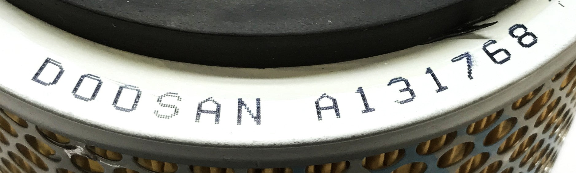 Doosan/Daewoo Primary Air Cleaner Element A131768 NOS