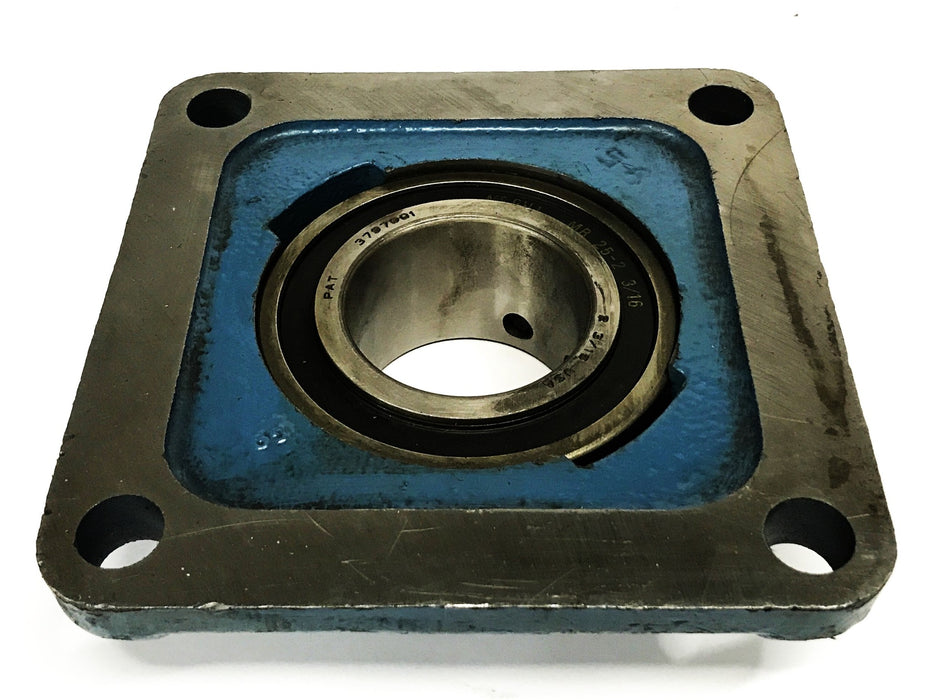McGill F4-11 Flange Mount Bearing MB25-2-3/16 (3797901) NOS