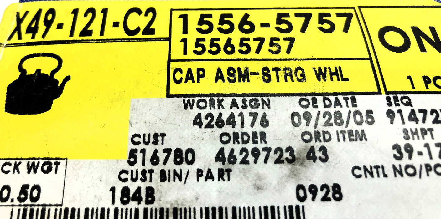 GM Steering Wheel Cap 15565757B (15565757) NOS