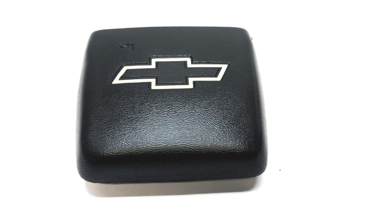 GM Steering Wheel Cap 15565757B (15565757) NOS