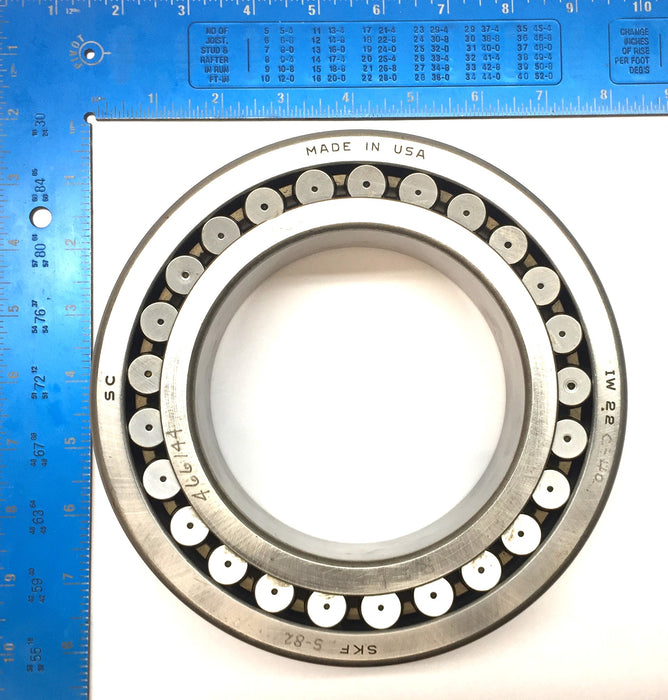 SKF Self-Aligning Spherical Roller Bearing 466144 (IW22C40/S-82) NOS